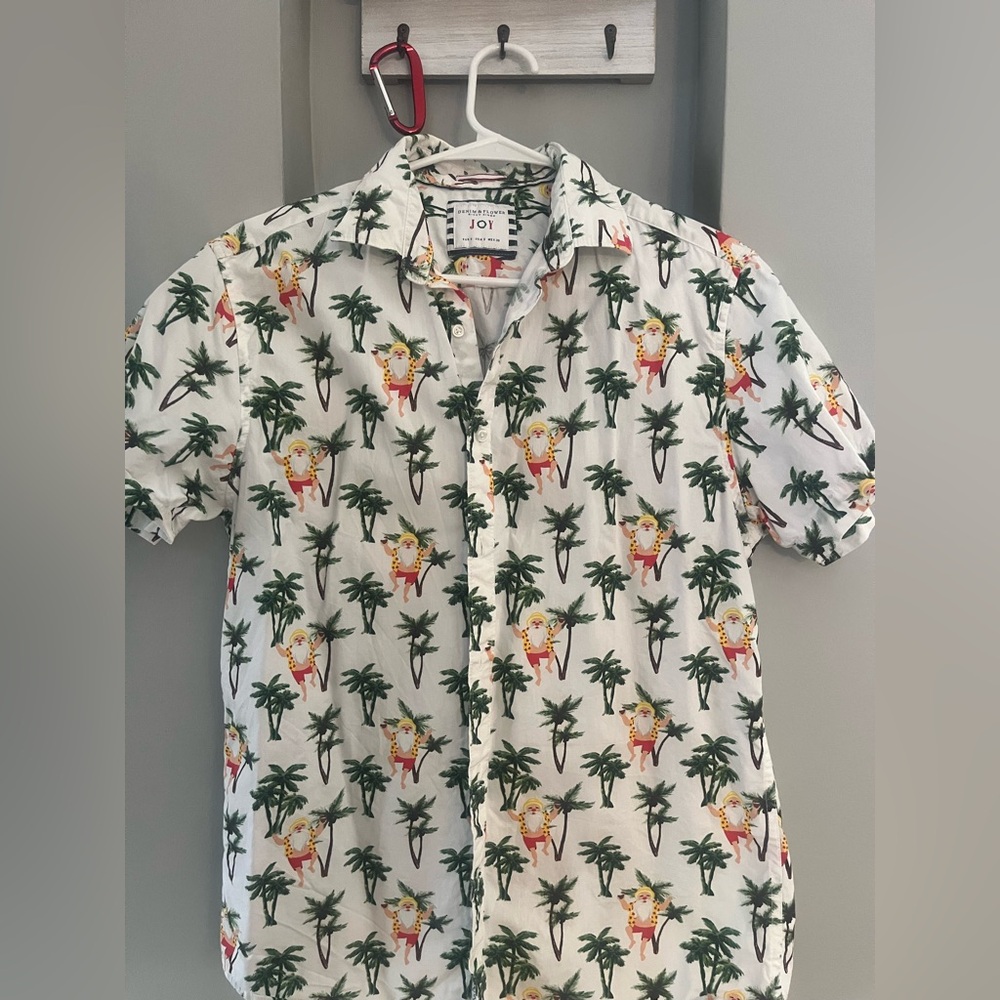 Denim and flower Ricky Singh JOY short sleeve button down, Santa and palm trees